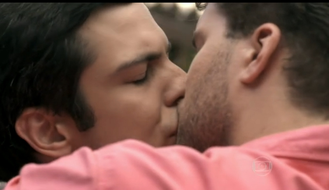 O beijo gay de "Amor à Vida"