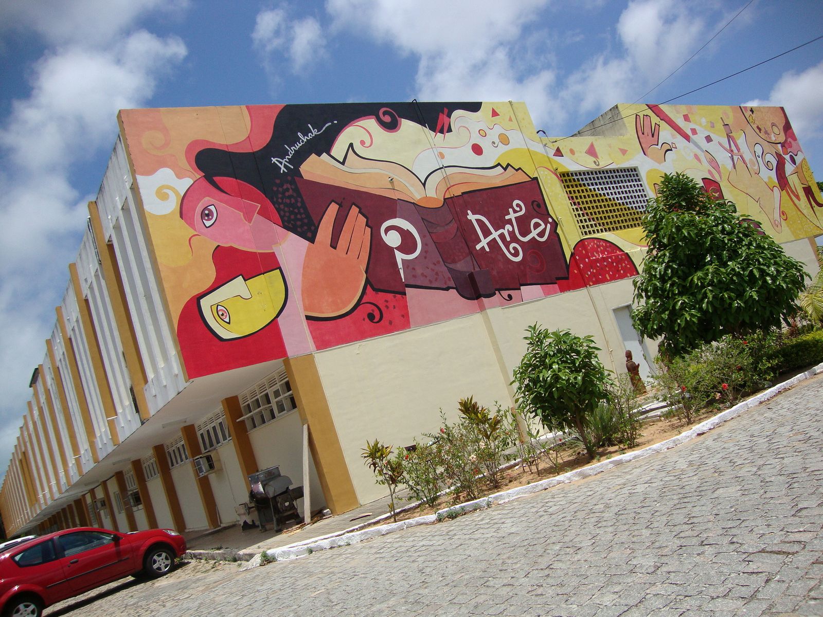 Andruchak_-_Mural_Art_Deart_-_5x27m_-_UFRN_Art_Department_-_Brazil_-_geometricist_style_2